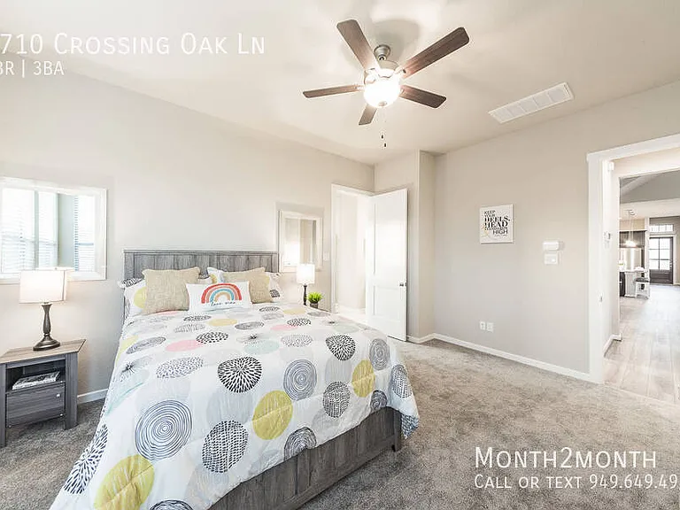 8710 Crossing Oak Ln — Photo 12