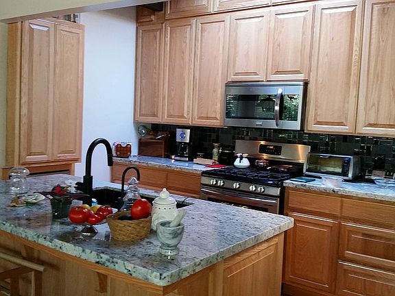 New granite & oak kitchen