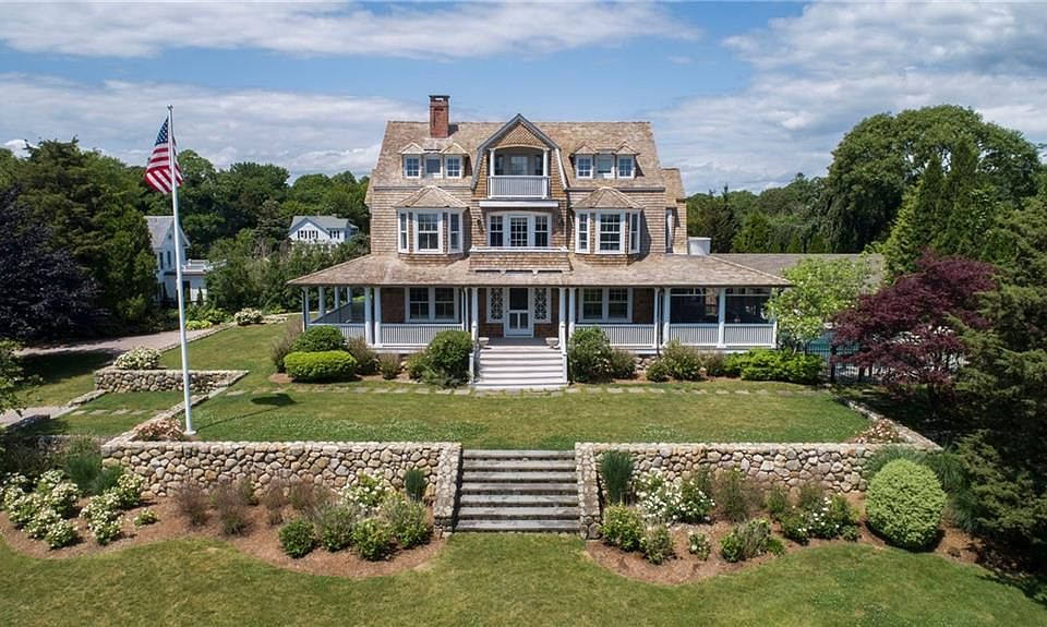 2 Ninigret Ave Westerly, RI, 02891 Apartments for Rent Zillow