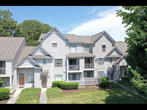 3rd image of 861 Whistling Swan Dr