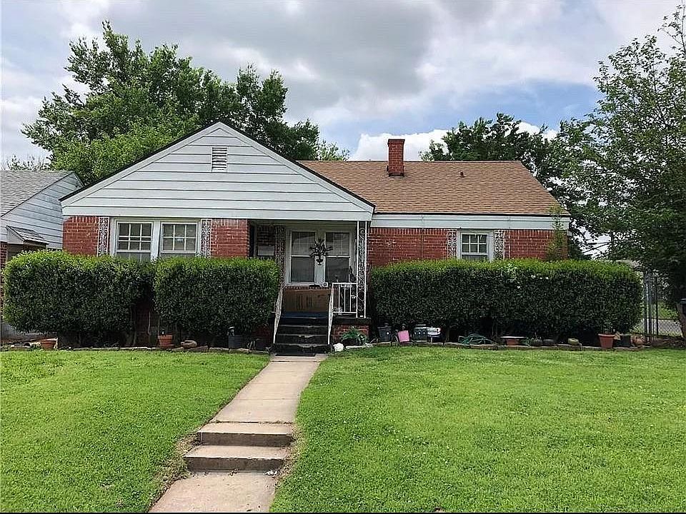 1st image of 2200 Hardin Dr