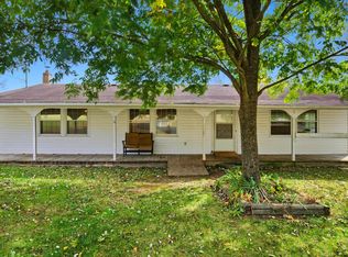 108 Post St, Narrows, VA 24124