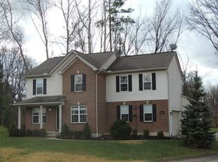 1432 Home Wood Ct, Amelia, OH 45102