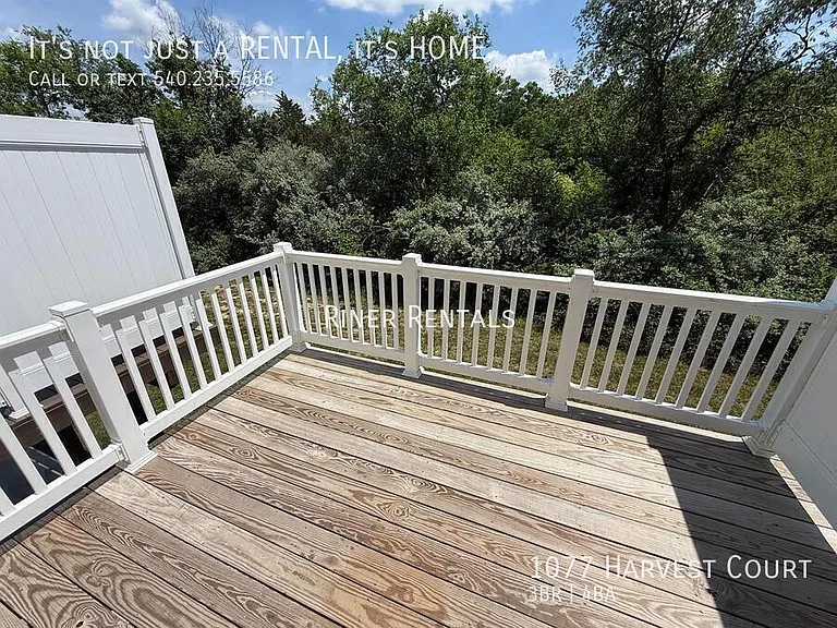 1077 Harvest Ct — Photo 6