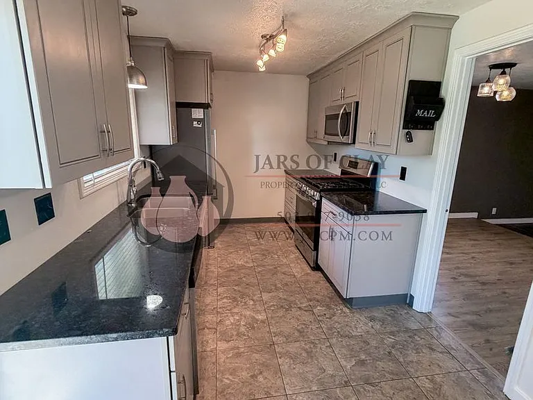 3862 Doloris Ct NE — Photo 7