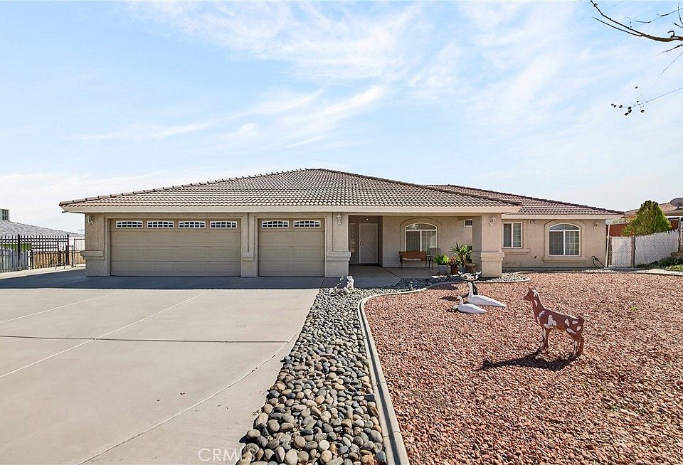 1st image of 7841 Corona Ave