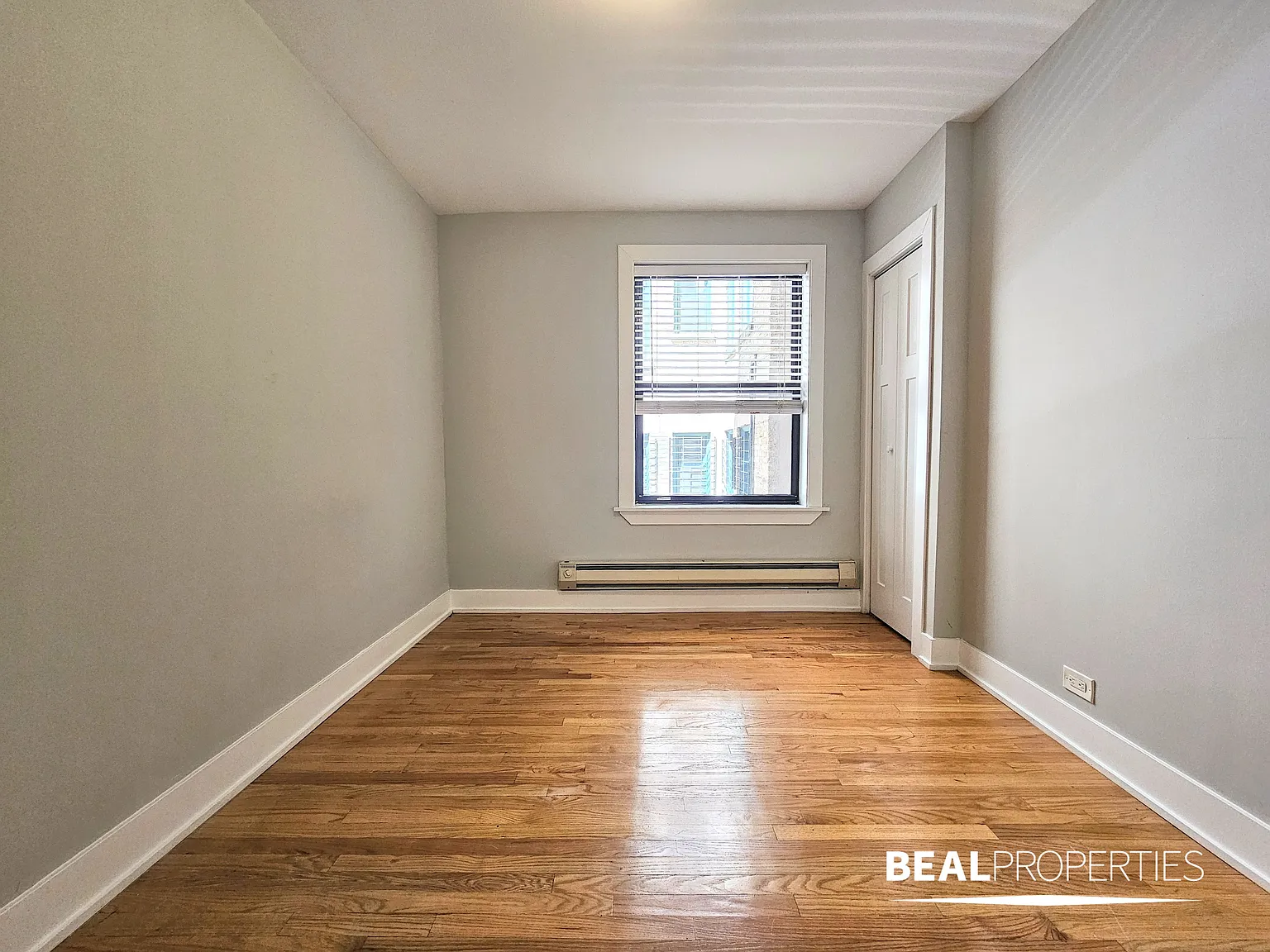 425 West Roscoe — Photo 4