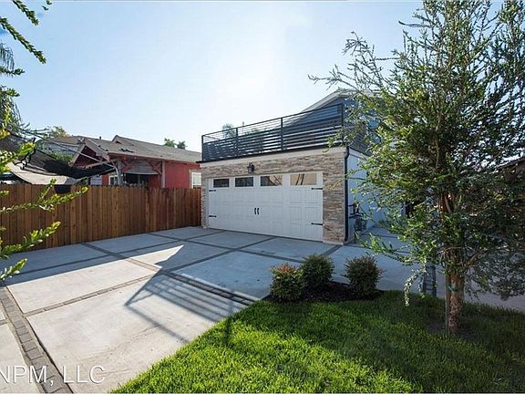 4th image of 1670 E 82nd Pl #9700514
