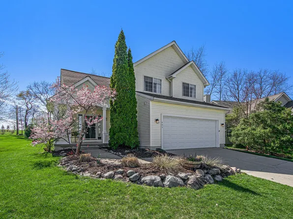 445 Cambridge Dr, Dexter, MI 48130