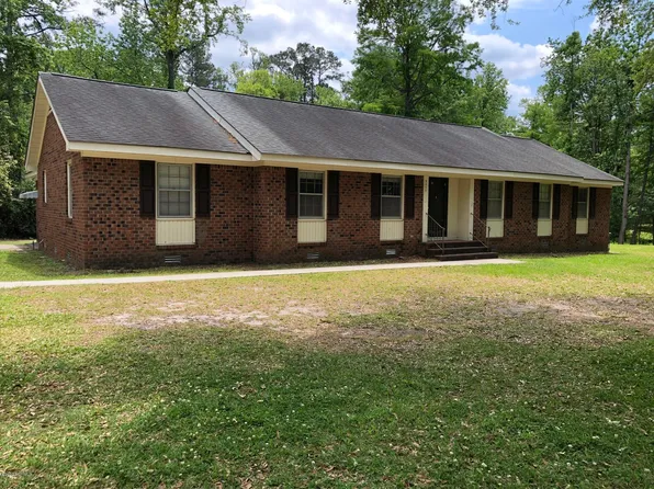 3211 Wedgewood Dr, Trent Woods, NC 28562