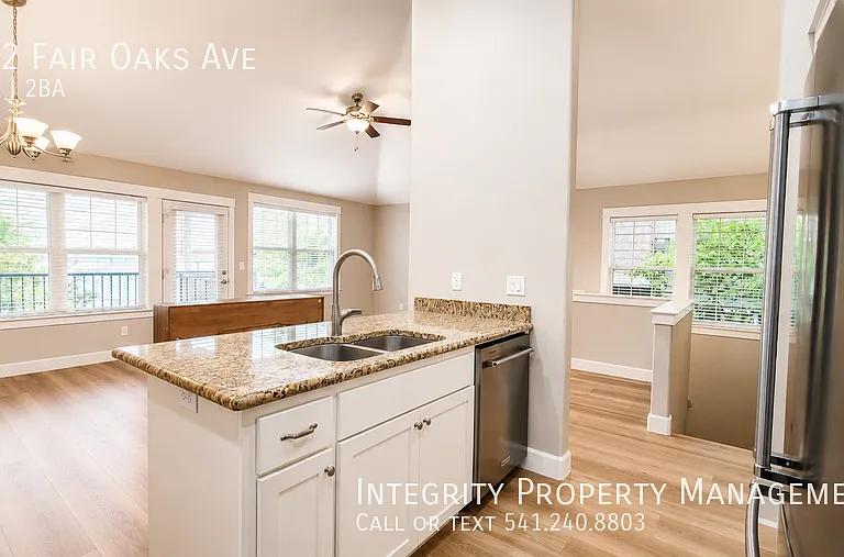 562 Fair Oaks Ave — Photo 20