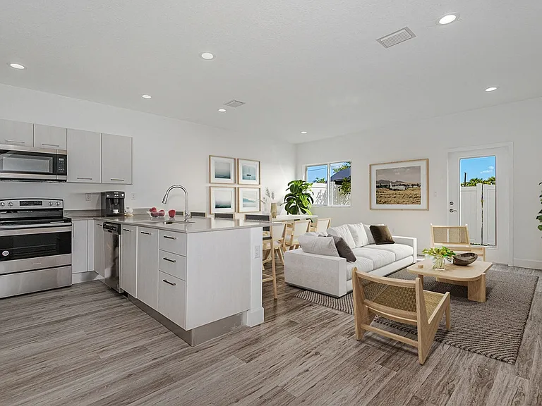 Pearl at Pompano Beach — Photo 14