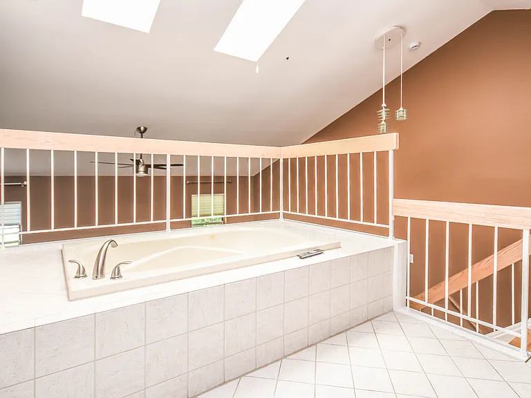 5918 Edson Ln — Photo 36