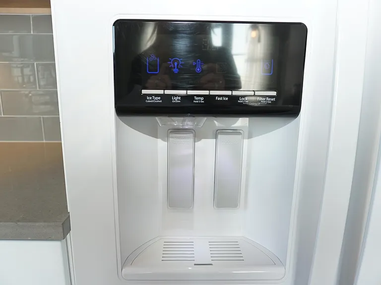 Icemaker in fridge