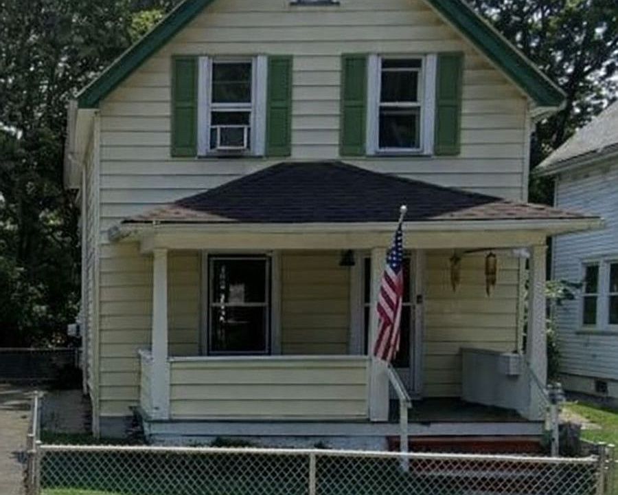 1st image of 171 Mohawk St