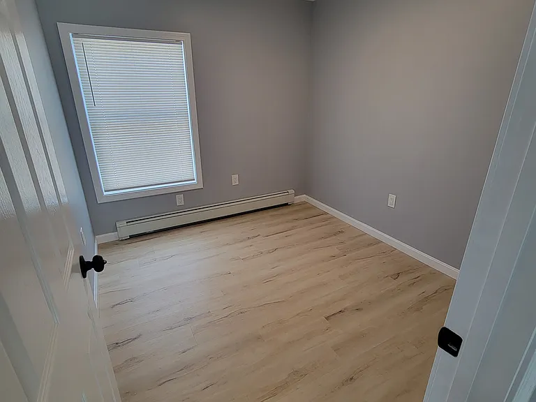 238 Auburn St #3 — Photo 5