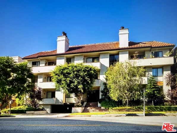 11755 Montana Ave APT 201, Los Angeles, CA 90049