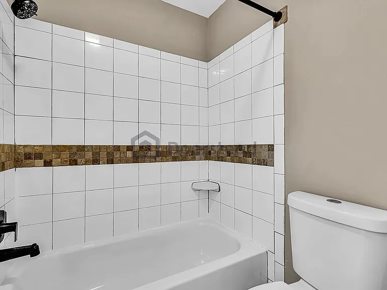 7533 Abonado Rd — Photo 43