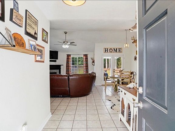 3rd image of 2391 Tuscavilla Rd