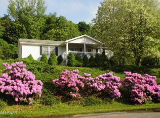 150 8th St, Olyphant, PA 18447