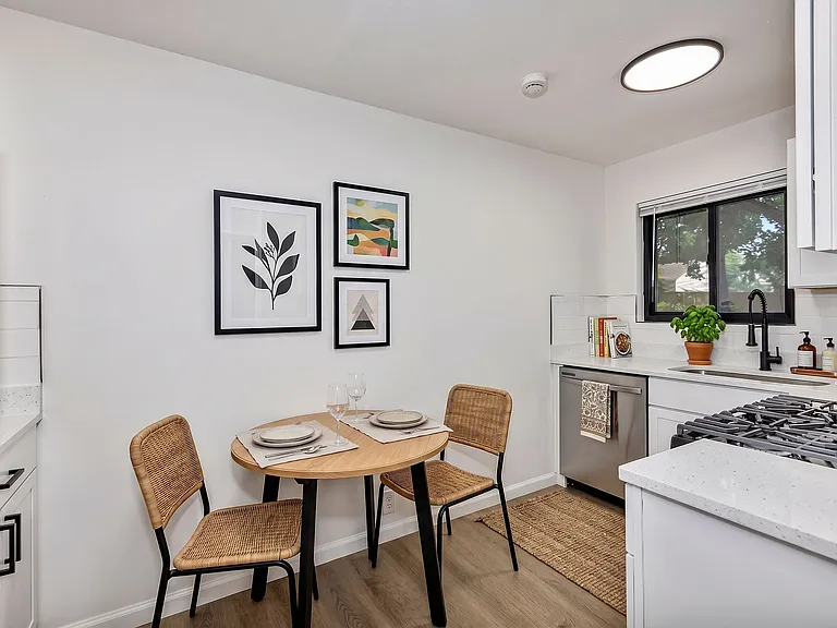 2535 Lysle Ln #3A — Photo 5