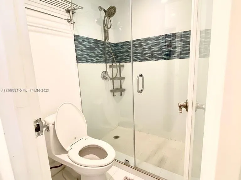 100 Lincoln Rd #906 — Photo 10