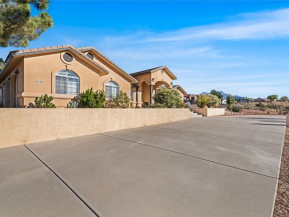 4th image of 2124 Blackfoot Drive
