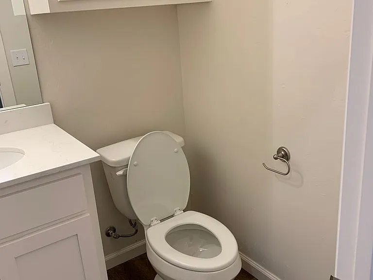 4522 Enclave Cir — Photo 29