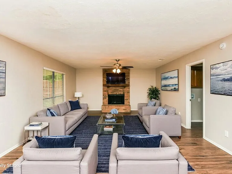 3956 Wrenwood Dr — Photo 4