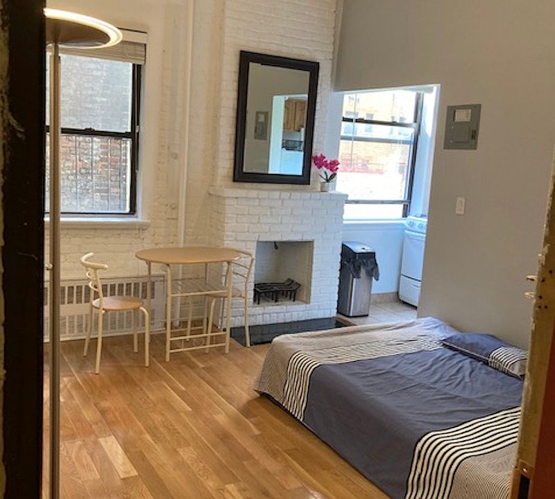 1st image of 327 W 85th St #1