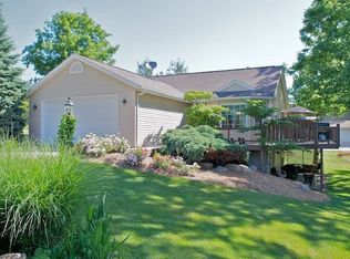 697 Deborah Ct, Lexington, OH 44904