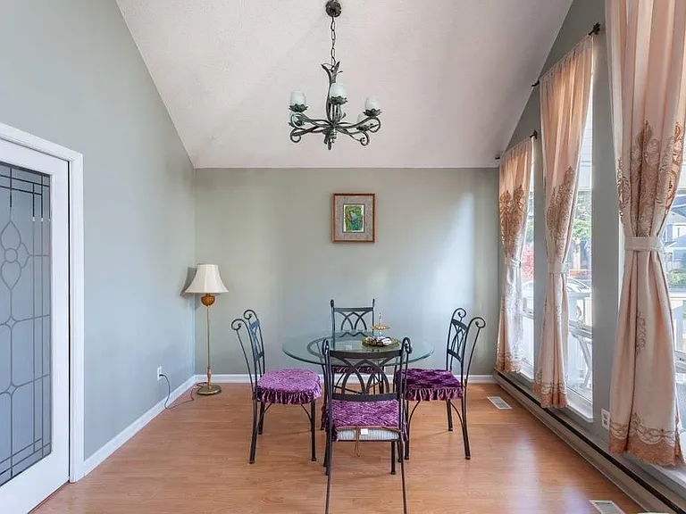 6000 Goldsmith Dr — Photo 7