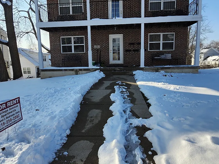 256 College Ave #2 — Photo 2