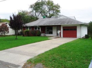 147 Rosh Rd, Sayre, PA 18840