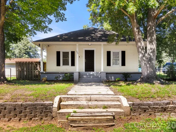 609 S Oak St, Gastonia, NC 28054