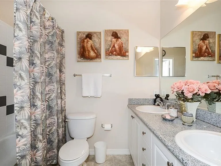 7685 Plantation Cir #B — Photo 15