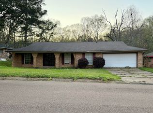 3343 Fleetwood Dr, Jackson, MS 39212