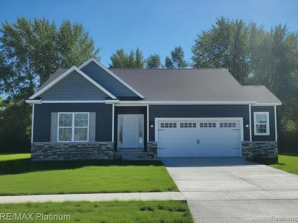 13132 Westwinds Dr, Linden, MI 48451