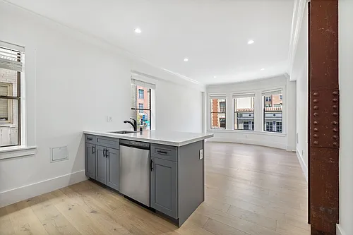 535 Taylor Street Photo 1