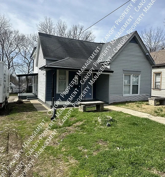 226 Devonia Ave