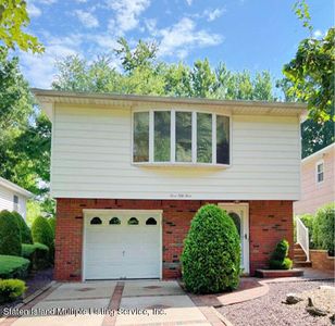 353 Corbin Ave, Staten Island, NY, 10308