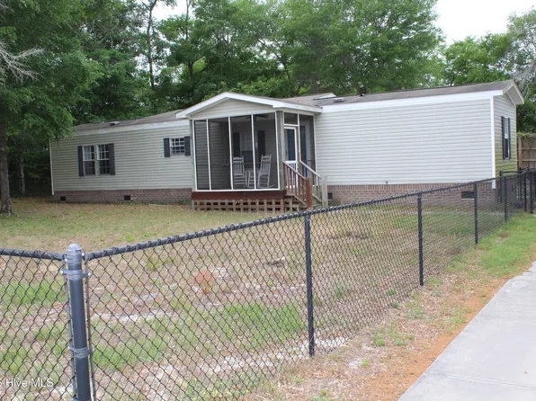 2287 Bayshore Dr SW, Supply, NC 28462