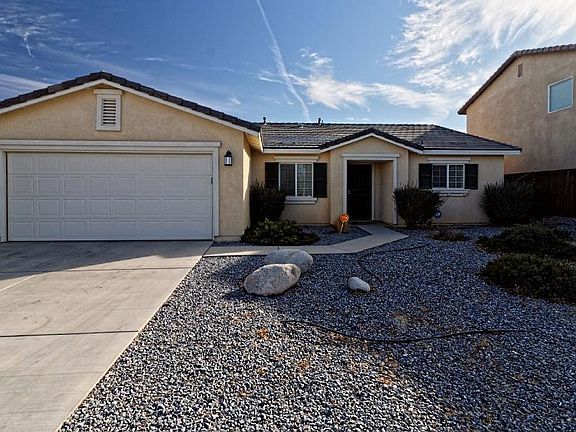 4th image of 14431 Sierra Grande St