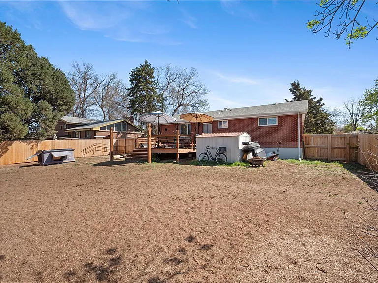 173 E Panama Dr — Photo 30