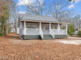 620 Oak Ave, Hamlet, NC 28345