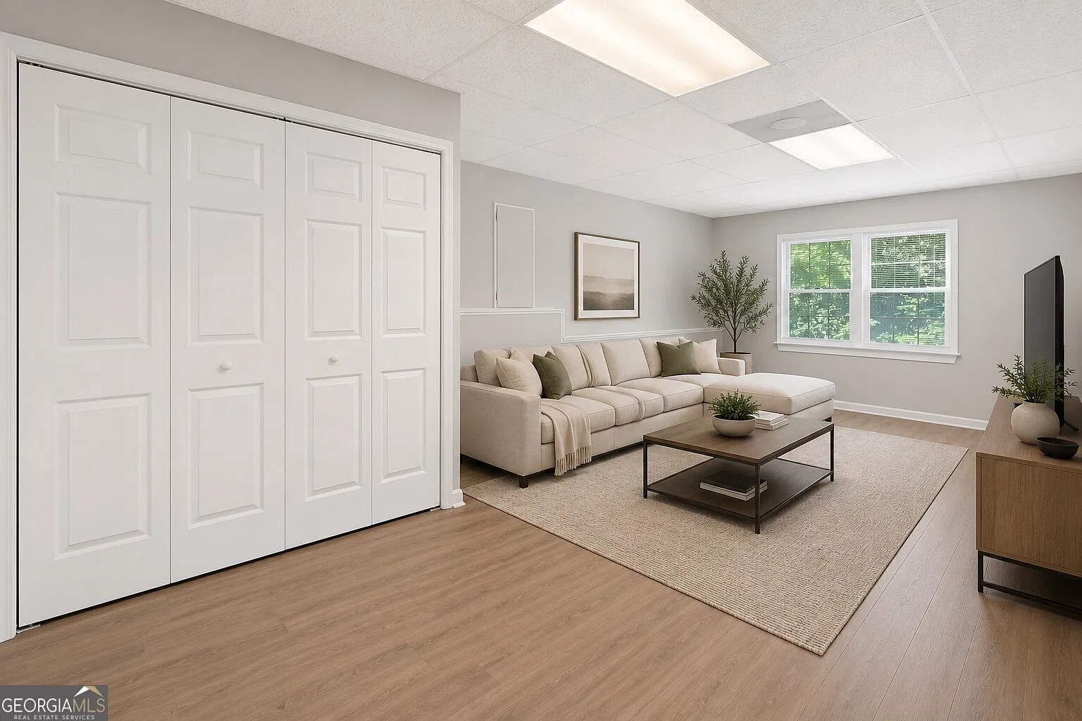 1 bed, 1.0 bath, 1100 sqft, $1,600 — Photo 2