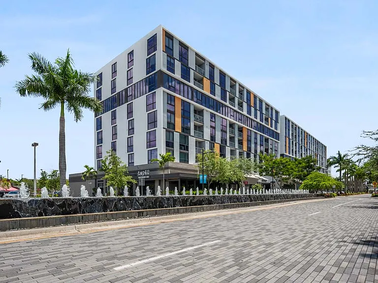 The Flats at CityPlace — Photo 19