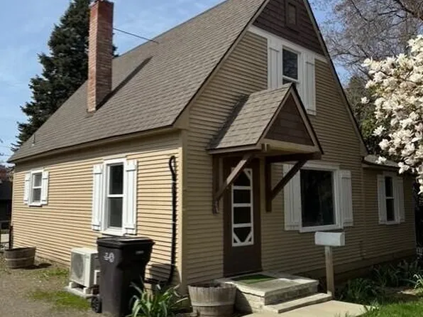 216 N 30th Ave, Yakima, WA 98902