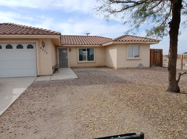 2377 Sand Knoll Ave, Thermal, CA 92274