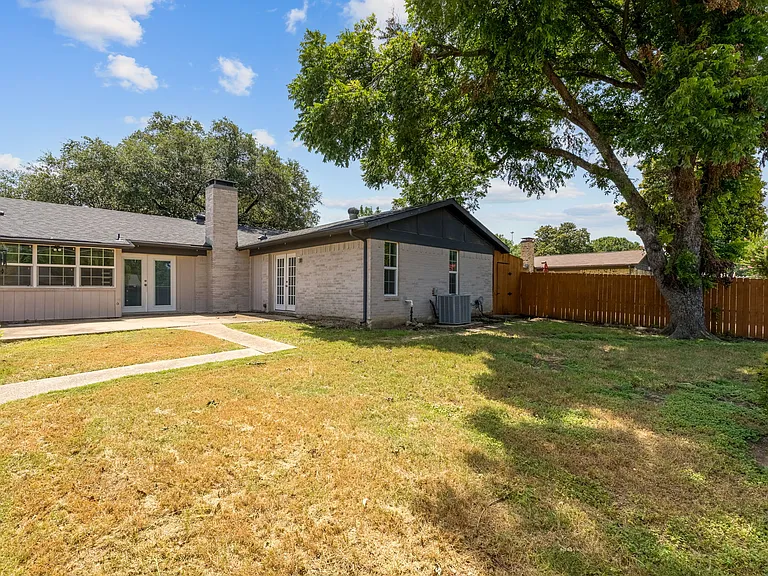13147 Rosser Rd — Photo 32